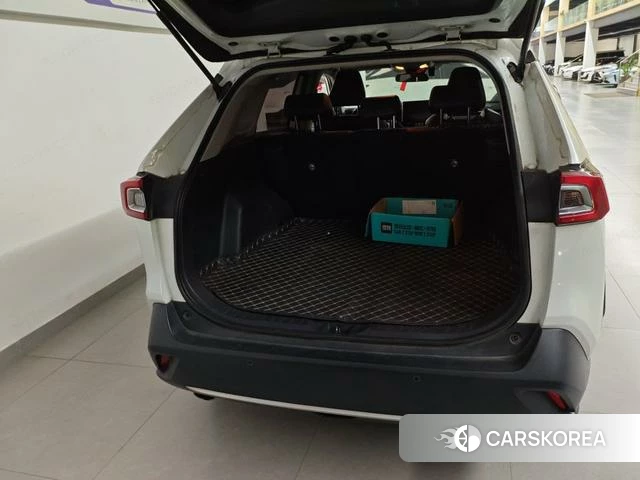 Toyota Wildlander 2022 Белый из Китая, фото 2