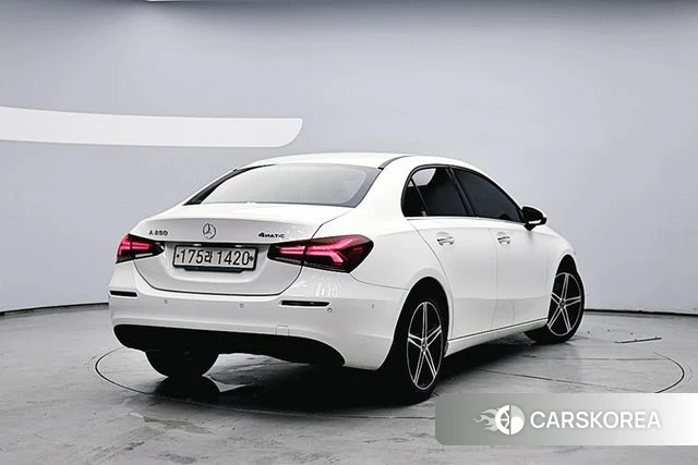 Mercedes-Benz A-Class W177 id 4987716 из Кореи 12