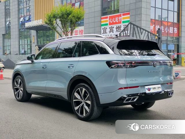 Volkswagen Tavendor 2023 Синий из Китая, фото 2