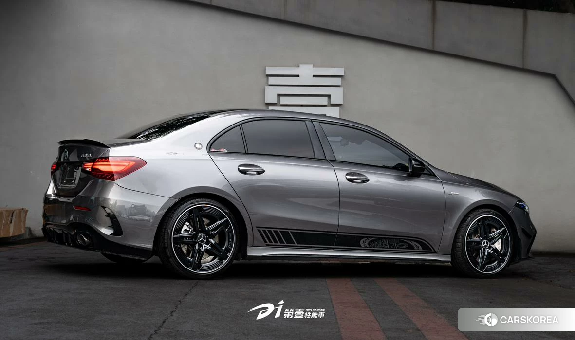 Mercedes-Benz AMG A-Class 2023 Темно-серый из Китая, фото 3
