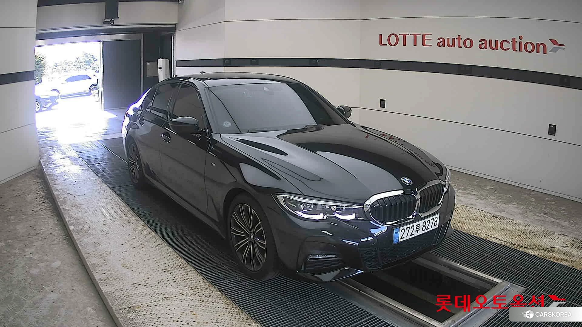 BMW  320i id 4989971 из Кореи 12