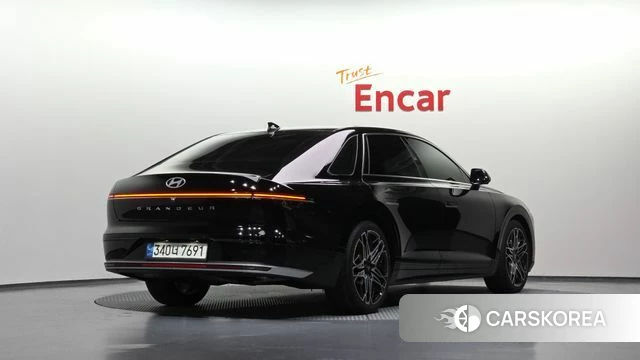 Hyundai Grandeur Hybrid (GN7) id 4783745 из Кореи 12