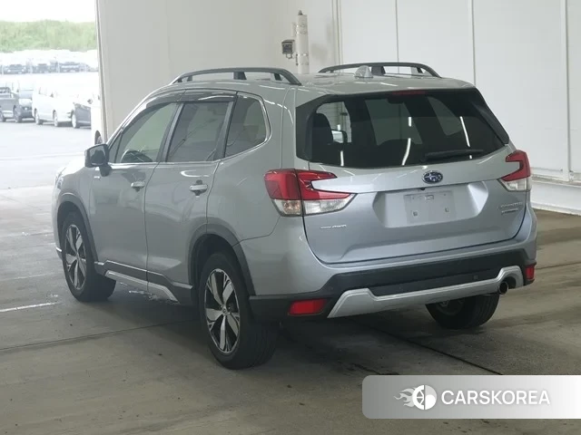 Subaru Forester 2019 из Японии, фото 2
