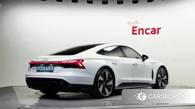 Audi e-Tron GT id 4992075 из Кореи 12