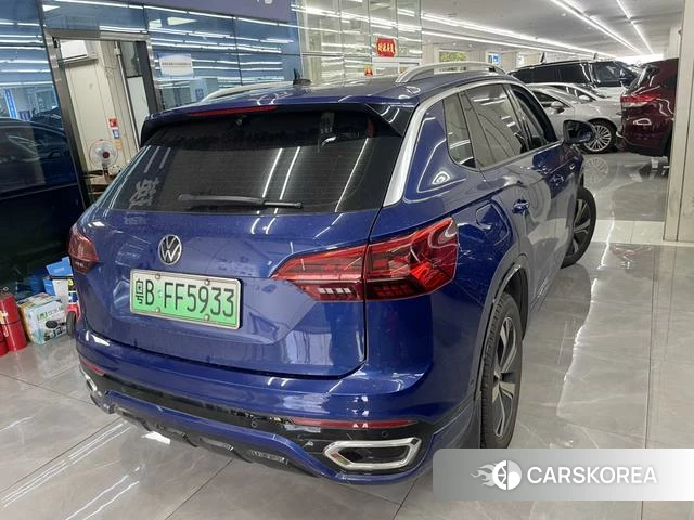 Volkswagen Tayron 2021 Синий из Китая, фото 3