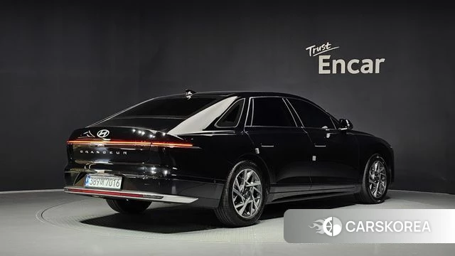 Hyundai Grandeur (GN7) id 5026878 из Кореи 12