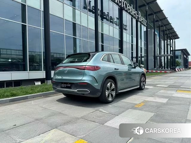 Mercedes-Benz EQE 2025 Зеленый из Китая, фото 6