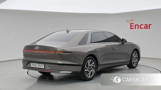 Hyundai Grandeur Hybrid (GN7) id 5011442 из Кореи 12
