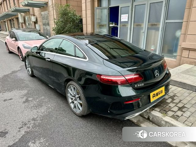 Mercedes-Benz E-Class 2021 Другой из Китая, фото 2