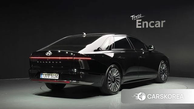 Hyundai Grandeur Hybrid (GN7) id 4957926 из Кореи 12