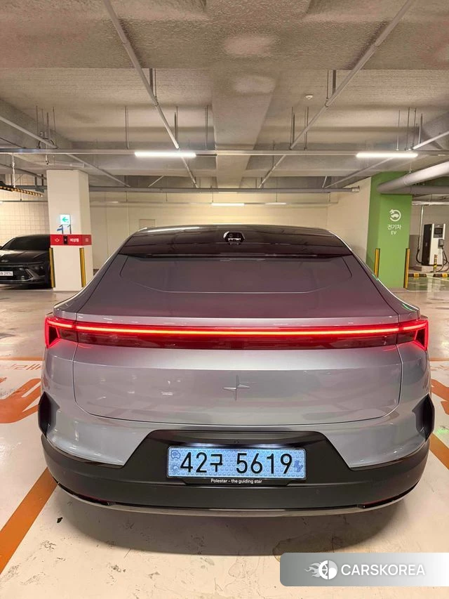 Polestar Polstar 4 2025 Небесно-голубой из Кореи, фото 2