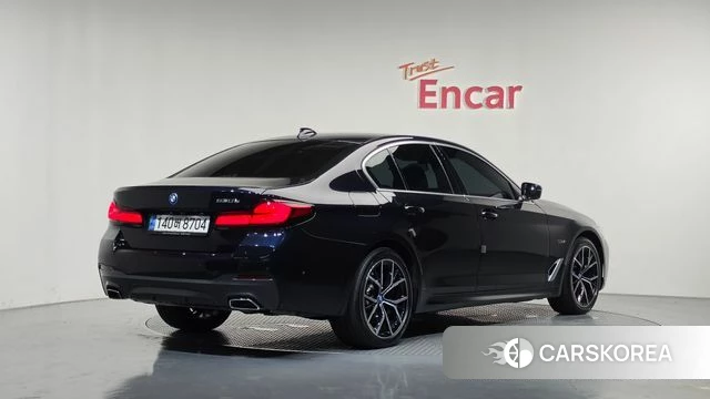 BMW 5 Series (G30) id 4976247 из Кореи 12