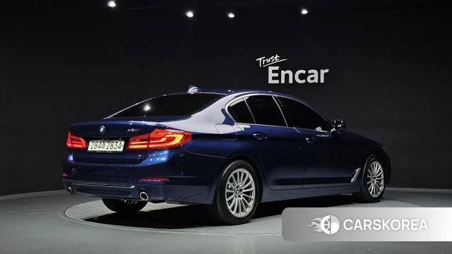 BMW 5 Series (G30) id 5018347 из Кореи 12