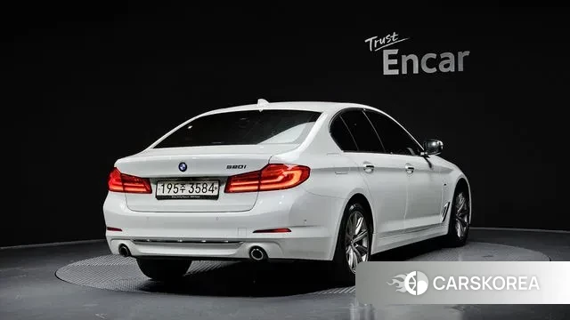BMW 5 Series (G30) id 3275442 из Кореи 12