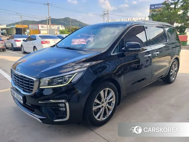 Kia The New Carnival id 3125512 из Кореи 10