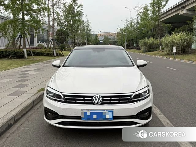 Volkswagen Lamando 2021 Белый из Китая, фото 2