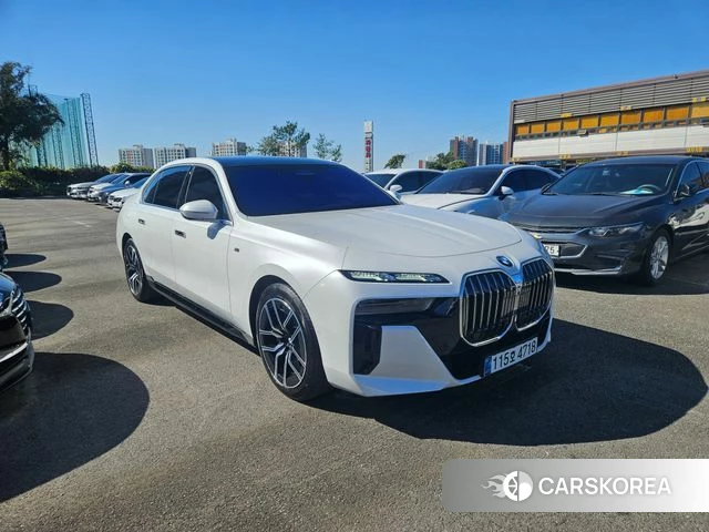 BMW 7 Series (G70) id 5045778 из Кореи 8