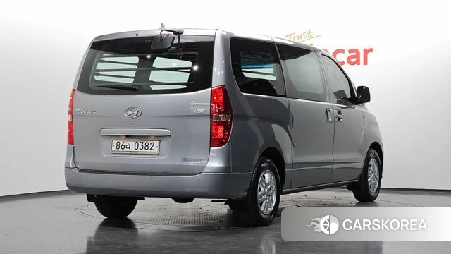 Hyundai The New Grand Starex id 5041395 из Кореи 12