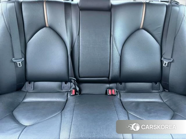 Toyota Camry 2021 Белый из Китая, фото 4