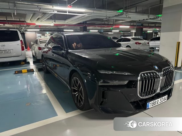 BMW 7 Series (G70) 2026 Черный из Кореи, фото 3