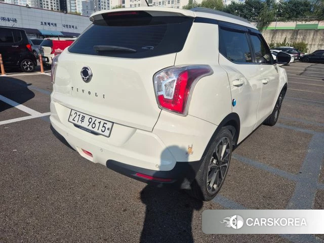 Ssangyong Tivoli Air 2018 Белый из Кореи, фото 4
