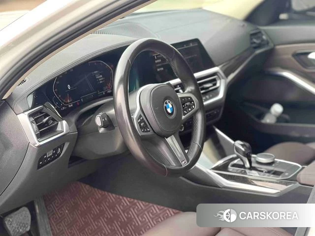 BMW 3 series 2021 Белый из Китая, фото 2
