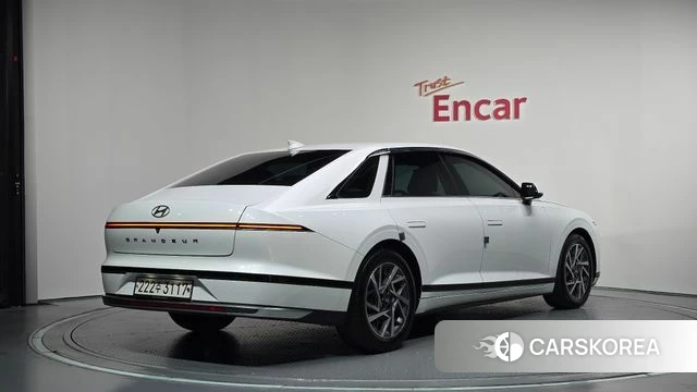 Hyundai Grandeur (GN7) id 4792681 из Кореи 10