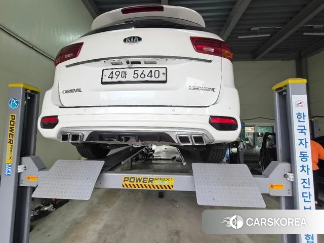 Kia The New Carnival 2018 Белый из Кореи, фото 2