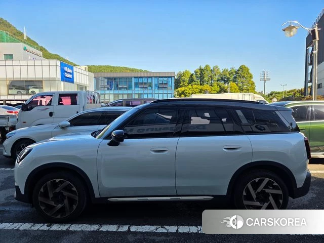 Mini Cooper S Countryman 3rd Generation 2025 Белый из Кореи, фото 2