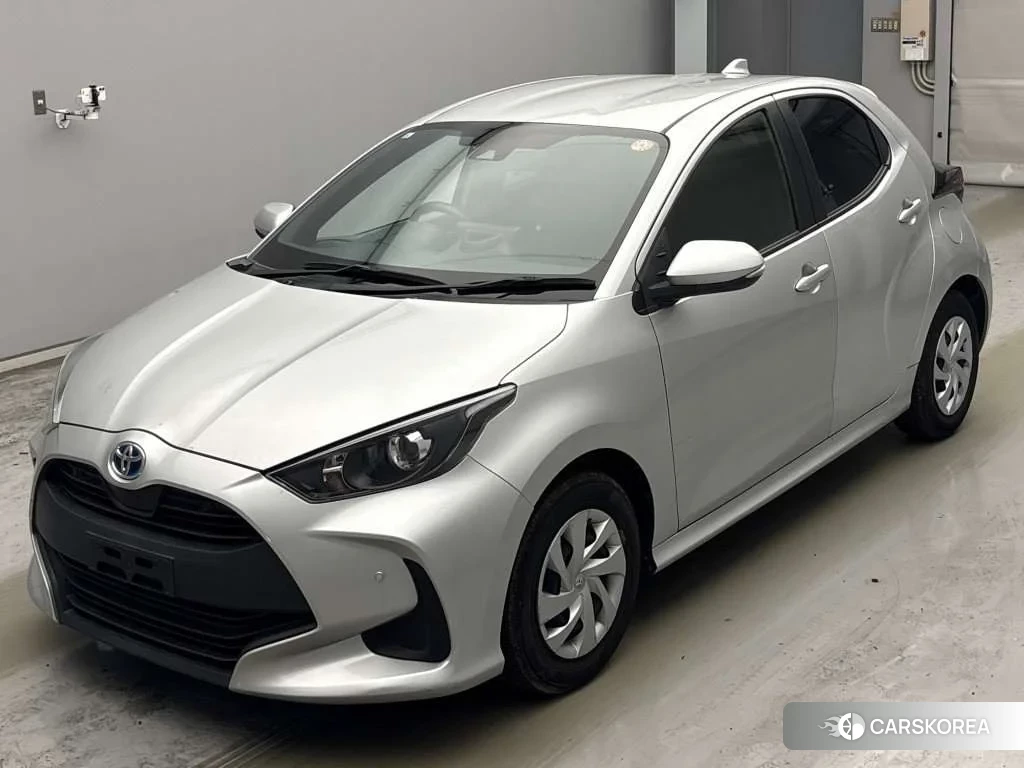 Toyota Yaris 2021 из Японии, фото 2