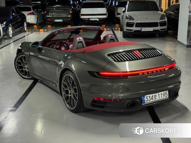 Porsche 911(992) id 4943118 из Кореи 12