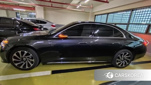 Mercedes-Benz E-Class W214 2024 Серый из Кореи, фото 3