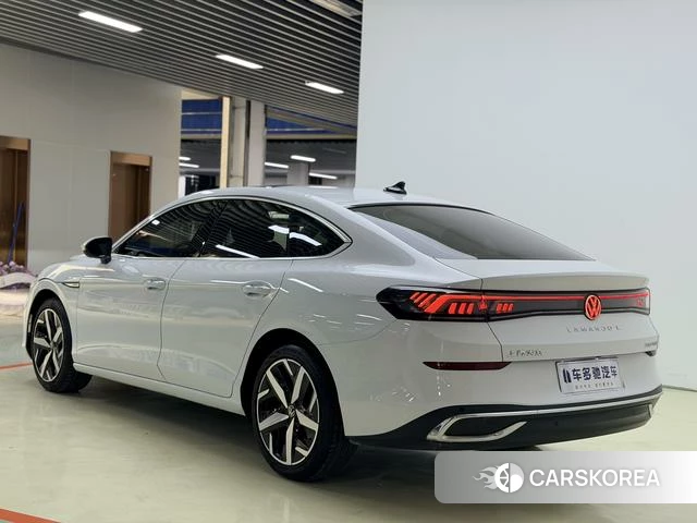 Volkswagen Lamando 2024 Белый из Китая, фото 2