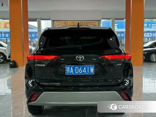 Toyota Highlander 2025 Черный из Китая, фото 6
