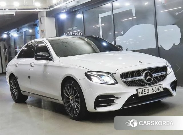 Mercedes-Benz E-Class W213 2019 Белый из Кореи, фото 2