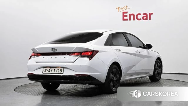 Hyundai Avante Hybrid (CN7) id 3934428 из Кореи 12