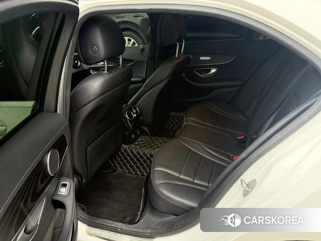 Mercedes-Benz C-class 2021 Белый из Китая, фото 2