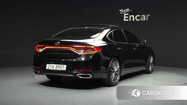 Hyundai Grandeur IG id 3808097 из Кореи 12