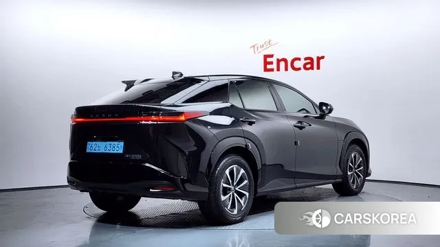 Lexus RZ450e id 3751391 из Кореи 12