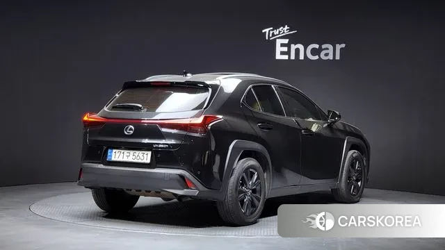 Lexus UX250h id 3624865 из Кореи 12