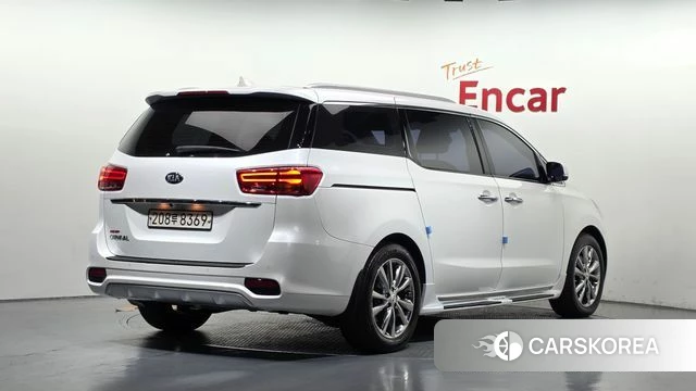 Kia The New Carnival id 5054396 из Кореи 12