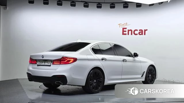 BMW 5 Series (G30) id 5014036 из Кореи 12