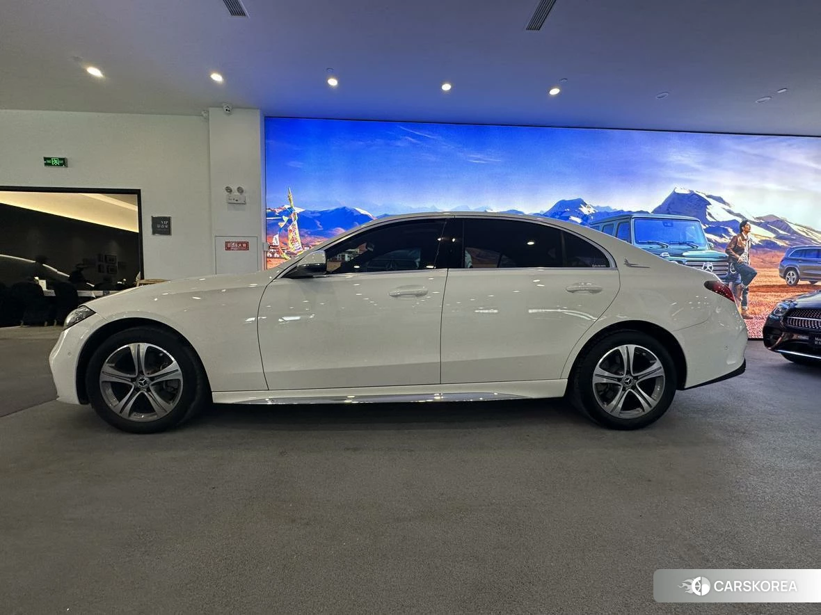 Mercedes-Benz C-class 2021 Белый из Китая, фото 6