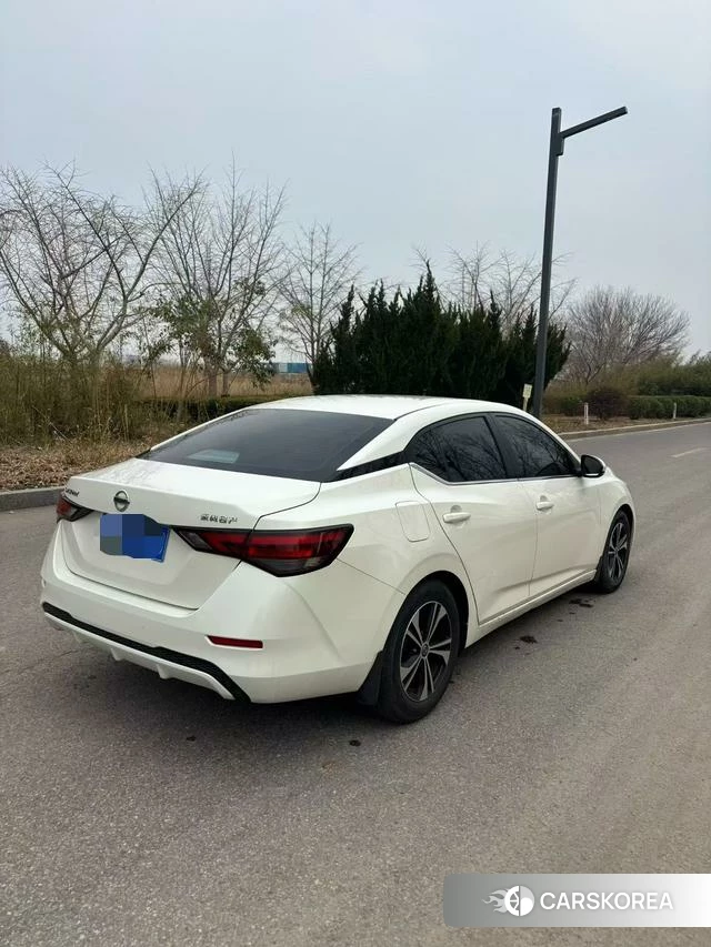 Nissan Sylphy 2020 Белый из Китая, фото 2