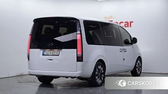 Hyundai Staria id 4337928 из Кореи 12