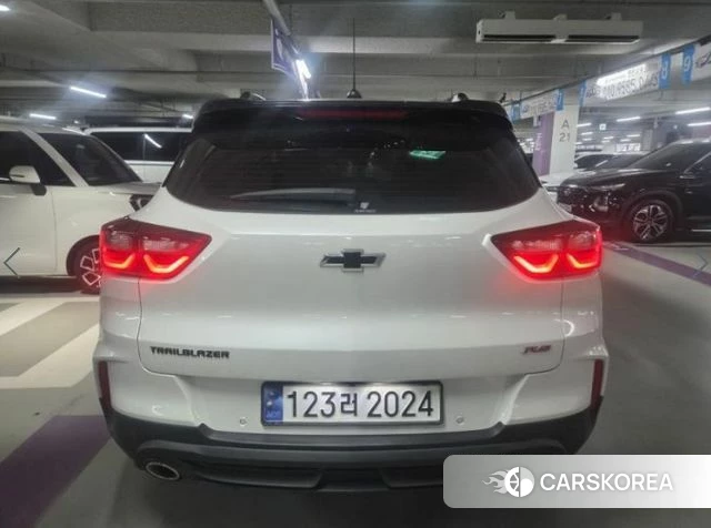 Chevrolet (GM Daewoo) The New Trail Blazer 2023 Белый из Кореи, фото 6