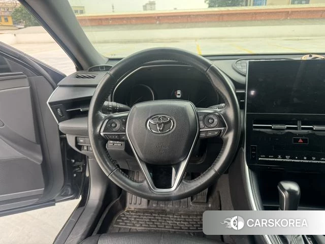Toyota Avalon 2023 Черный из Китая, фото 4