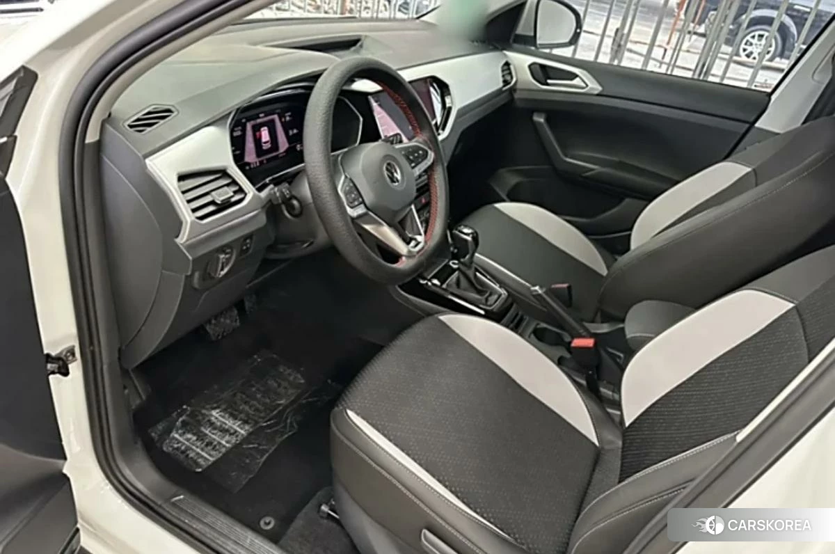Volkswagen Tacqua 2021 Белый из Китая, фото 2