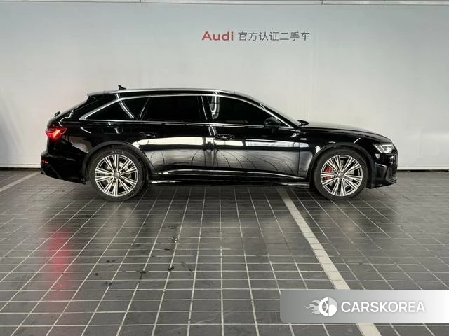Audi A6 2022 Черный из Китая, фото 2