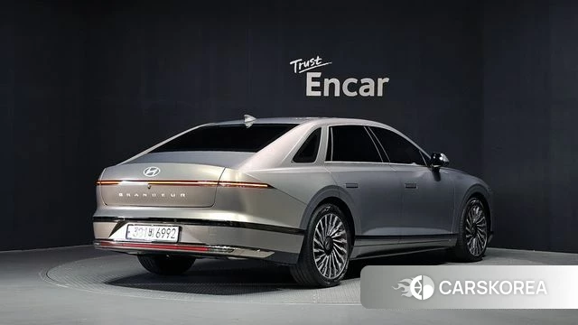 Hyundai Grandeur Hybrid (GN7) id 4965306 из Кореи 12